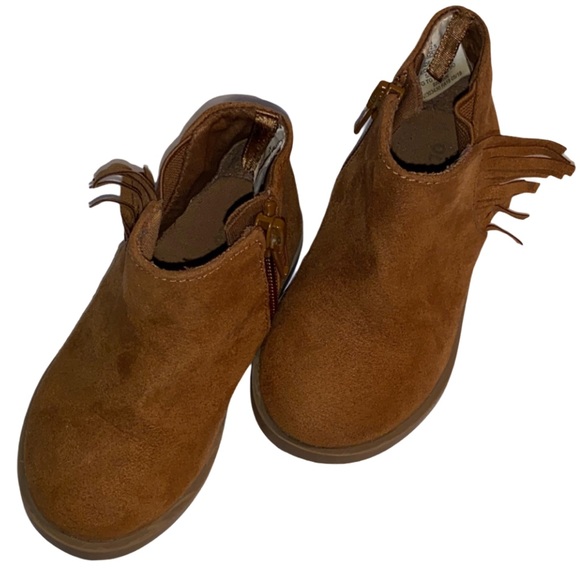 Old Navy Shoes Faux Suede Fringe Accent Side Zipper Ankle Boots